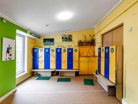 коммерческая по адресу Николая Михновского бульв. (Дружбы народов), 14-16