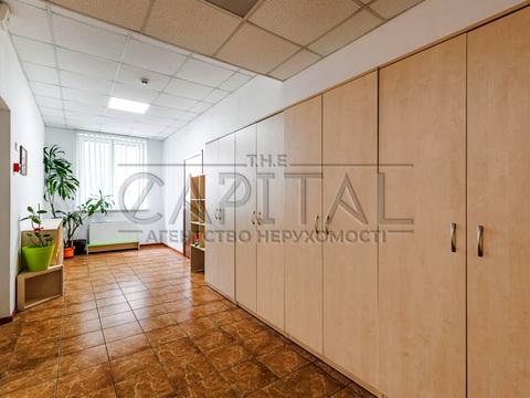 коммерческая по адресу Николая Михновского бульв. (Дружбы народов), 14-16