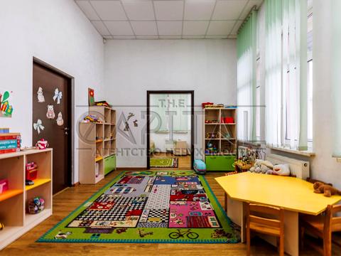 коммерческая по адресу Николая Михновского бульв. (Дружбы народов), 14-16