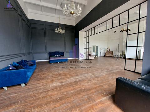 коммерческая по адресу Великая Кольцевая ул., 4-ю