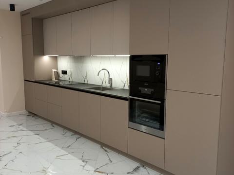 квартира за адресою Залізнична вул., 9Б