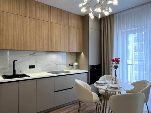 квартира за адресою Краснова вул., 1-В