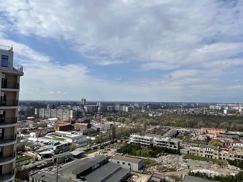 квартира за адресою Краснова вул., 1-В
