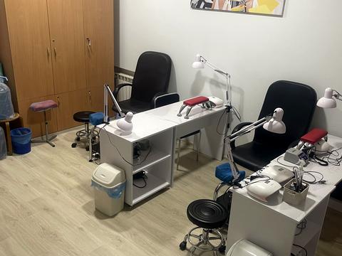 комерційна за адресою Пастера вул., 44