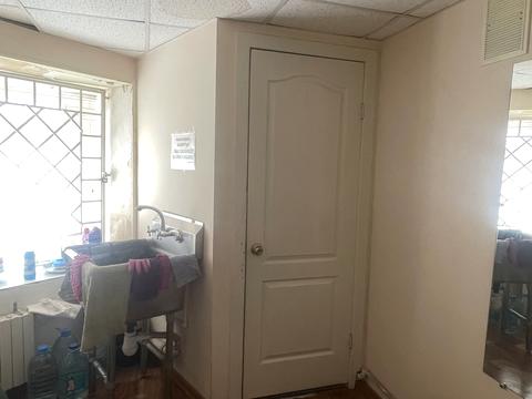 комерційна за адресою Пастера вул., 44