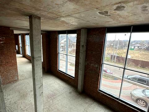 комерційна за адресою Олекси Тихого пров., 4