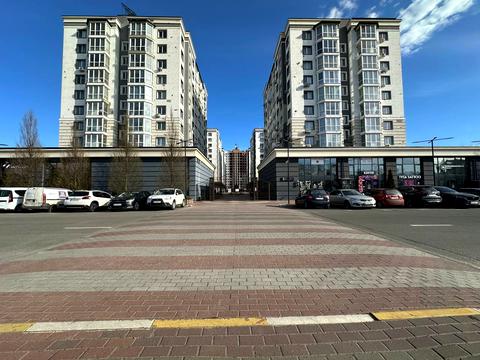 комерційна за адресою Олекси Тихого пров., 4