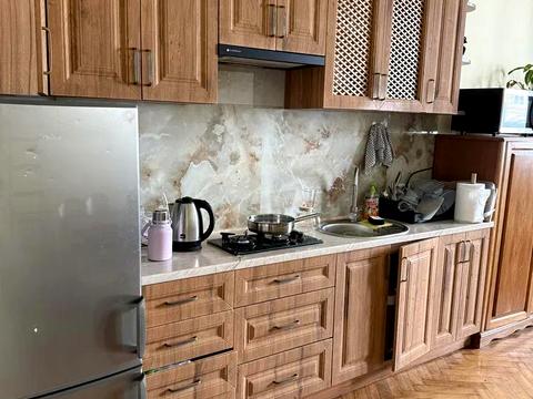 квартира за адресою Івана Франка вул., 33