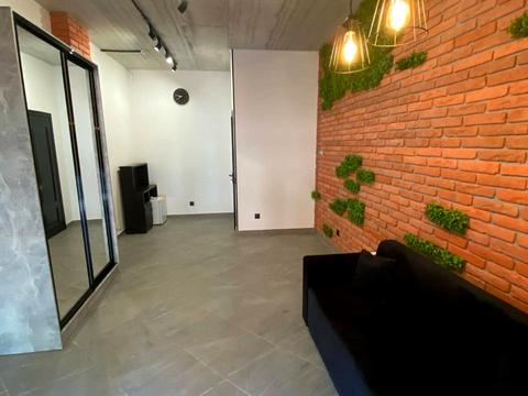 коммерческая по адресу Бастіонна ул., 1