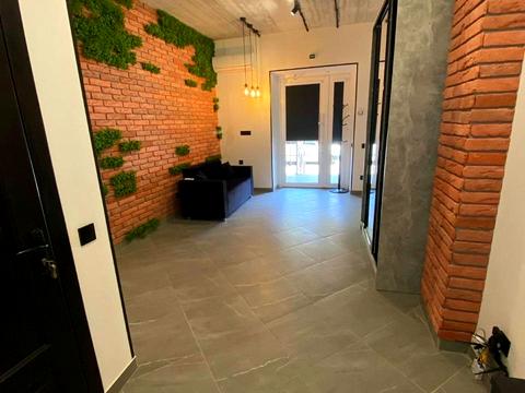 коммерческая по адресу Бастіонна ул., 1