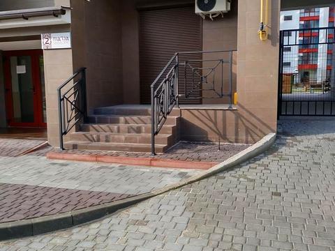 коммерческая по адресу Бастіонна ул., 1