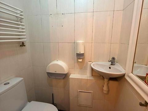 коммерческая по адресу Грушевского ул., 13