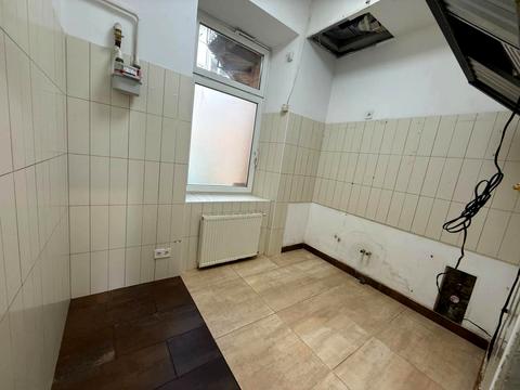 коммерческая по адресу Грушевского ул., 13