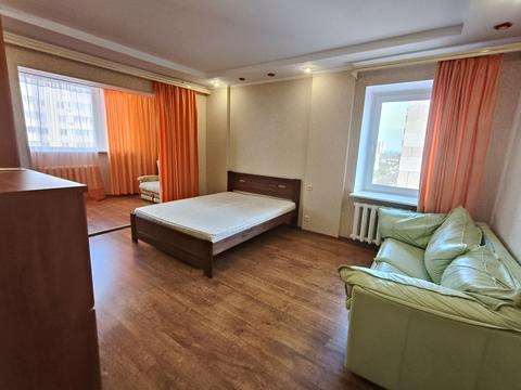 квартира по адресу Евгения Чикаленко ул., 67а