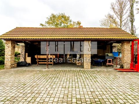 коммерческая по адресу Рыболовецкая ул., 2