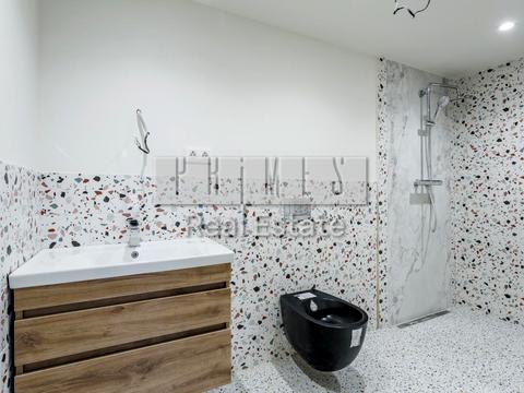 коммерческая по адресу Рыболовецкая ул., 2