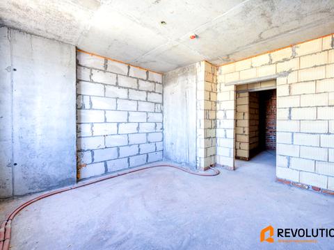 квартира за адресою Ревуцького вул., 9