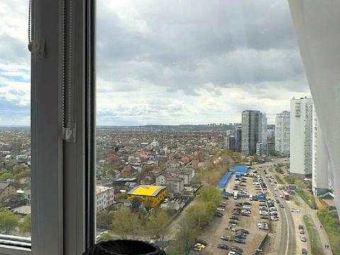 квартира за адресою Єлизавети Чавдар вул., 7