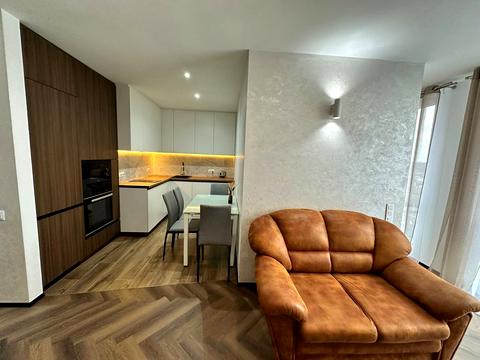 квартира за адресою Романа Левицького вул., (Будинок 7)