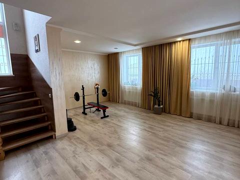 будинок за адресою Чорновола