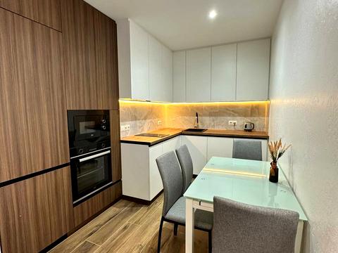 квартира за адресою Романа Левицького вул., (Будинок 2)