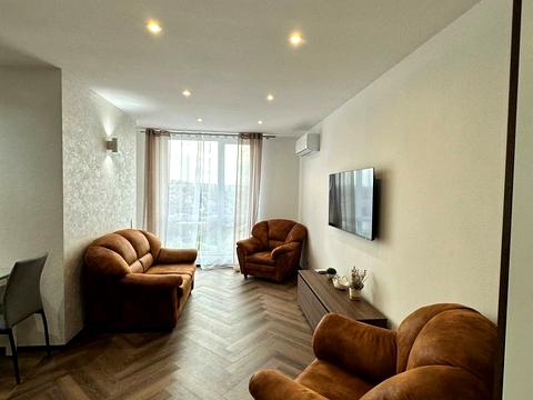 квартира за адресою Романа Левицького вул., (Будинок 2)