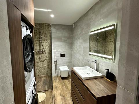 квартира за адресою Романа Левицького вул., (Будинок 2)