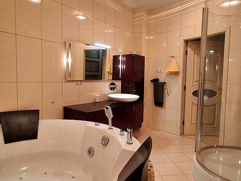 квартира по адресу Науки просп. (Ленина), 77