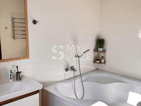 квартира по адресу Николая Михновского бульв. (Дружбы народов), 9