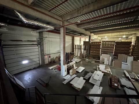 коммерческая по адресу Дорожна, 58