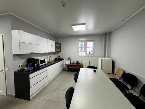 коммерческая по адресу Дорожна, 58