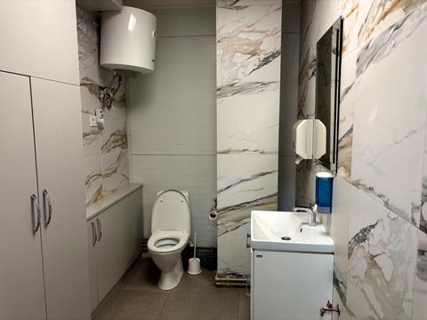 коммерческая по адресу Дорожна, 58