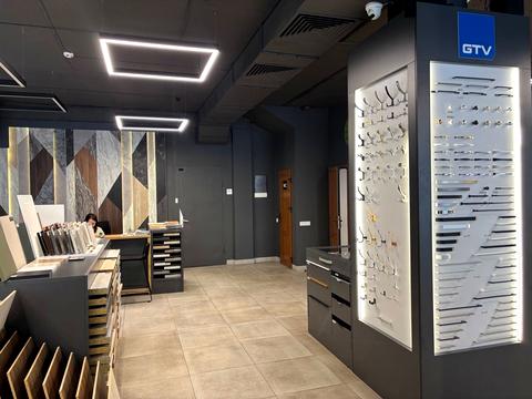 коммерческая по адресу Дорожна, 58