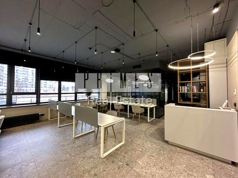 комерційна за адресою Євгена Коновальця вул. (Щорса), 36