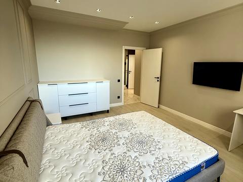 квартира за адресою Софії Русової вул., 5