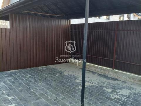 будинок за адресою Олега Ольжича, 10