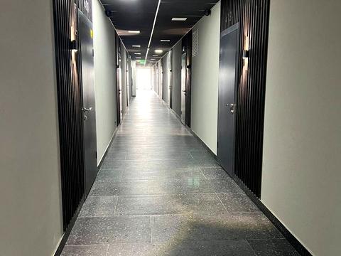 комерційна за адресою Полковника Гуляєва просп. (Маршала Жукова), 107/1