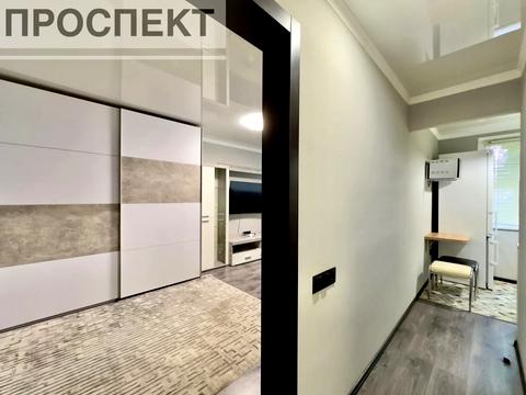 квартира по адресу Лебединская ул., 10