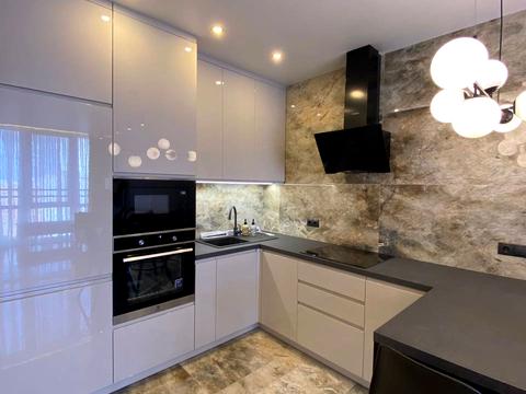 квартира за адресою Дніпровська набережна вул., 18-А