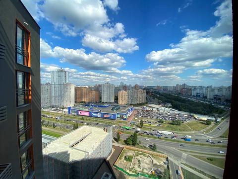 квартира за адресою Дніпровська набережна вул., 18-А