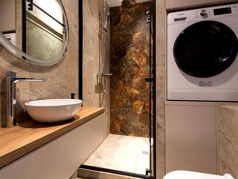 квартира за адресою Салютна вул., (Будинок 02301-02303)