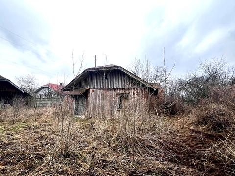 участок по адресу Набережна