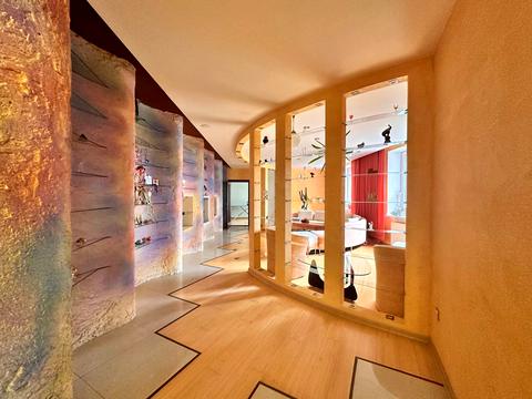 квартира по адресу Александра Олеся ул., 25д