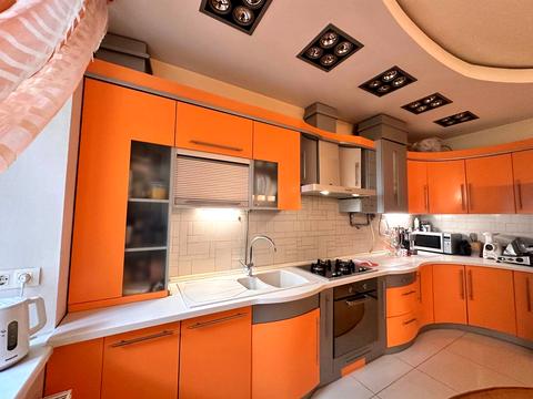 квартира по адресу Александра Олеся ул., 25д