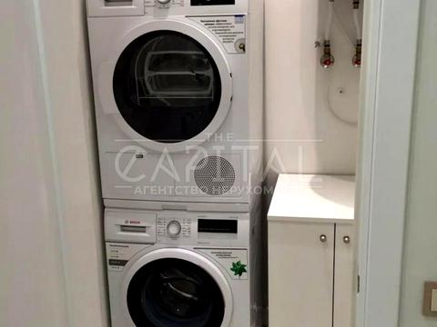 квартира за адресою Київ, Андрія Верхогляда вул. (Михайла Драгомирова), 16