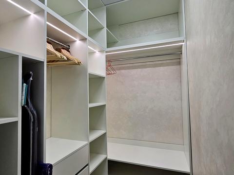 квартира за адресою Загорівська вул. (Багговутівська), 25