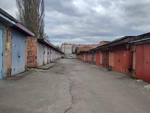 паркоместо по адресу Георгия Гонгадзе ул. (Чкалова), 1а