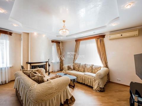 дом по адресу Лесі Українки