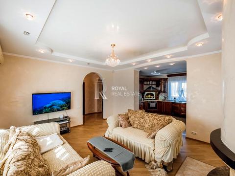 дом по адресу Лесі Українки