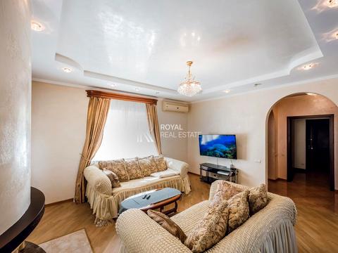 дом по адресу Лесі Українки